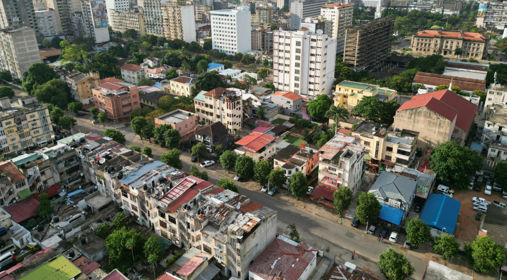 Quais são as principais causas do crescimento urbano?